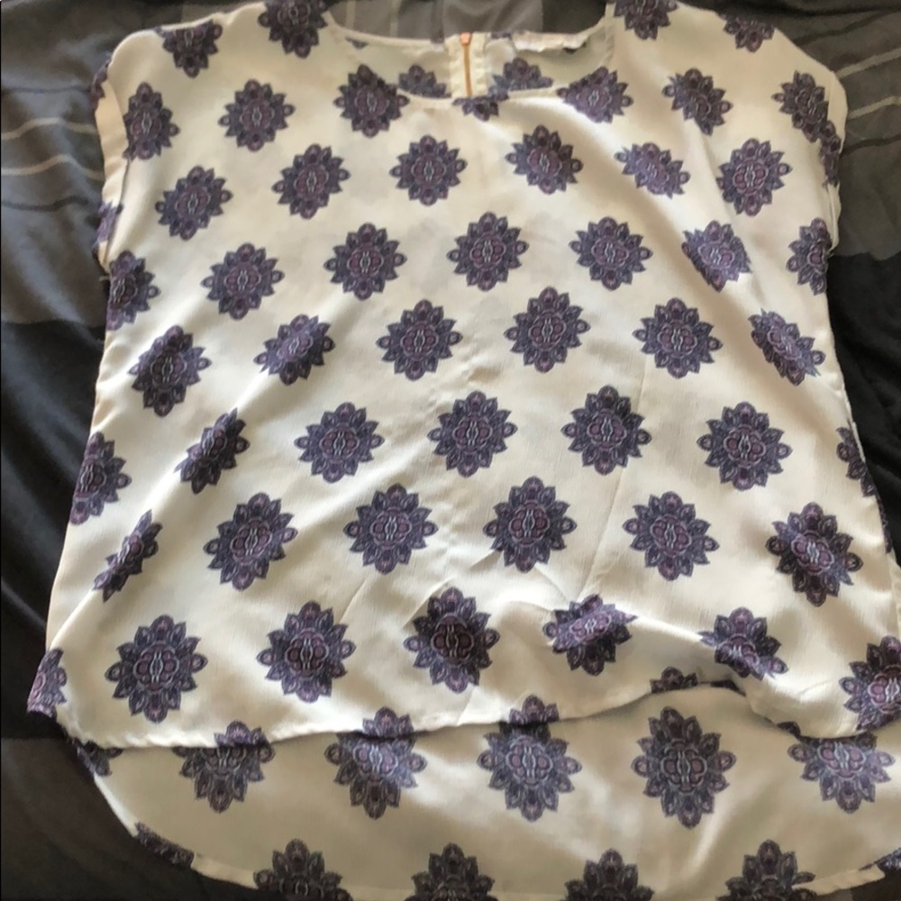 Blouse barely worn